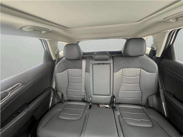 2026 Kia Sportage EX Premium w/Black Interior (Stk: SP26062) in Cold Lake - Image 14 of 25