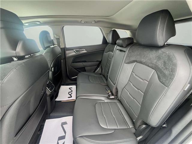 2026 Kia Sportage EX Premium w/Black Interior (Stk: SP26062) in Cold Lake - Image 17 of 25
