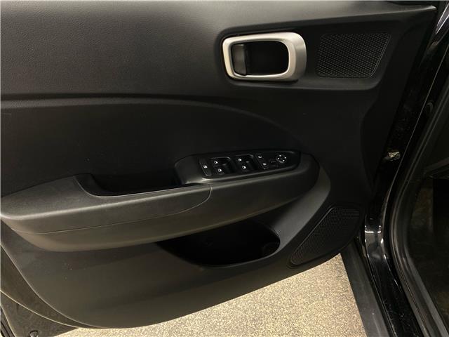 2024 Hyundai Venue Preferred (Stk: 43634J) in Belleville - Image 11 of 26