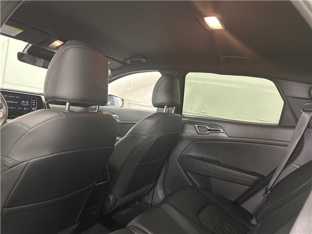 2025 Kia Sportage X-Line (Stk: 43730J) in Belleville - Image 8 of 29