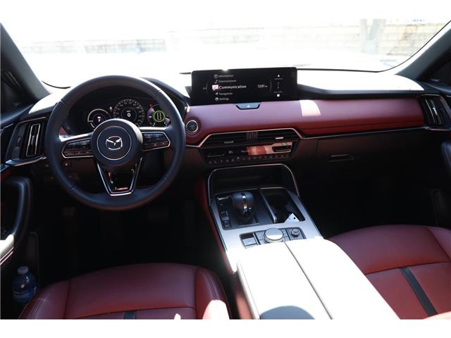 2026 Mazda CX-70 PHEV GT (Stk: X704067) in Windsor - Image 14 of 27