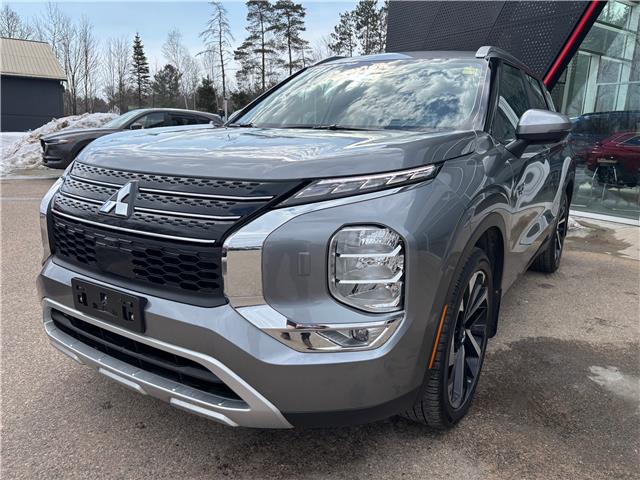 2024 Mitsubishi Outlander Plug-In Hybrid SEL (Stk: 26105A) in Pembroke - Image 3 of 14
