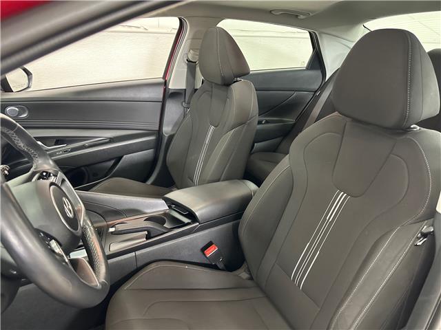 2024 Hyundai Elantra Preferred (Stk: 43816J) in Belleville - Image 12 of 31