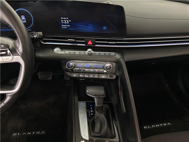 2024 Hyundai Elantra Preferred (Stk: 43816J) in Belleville - Image 16 of 31