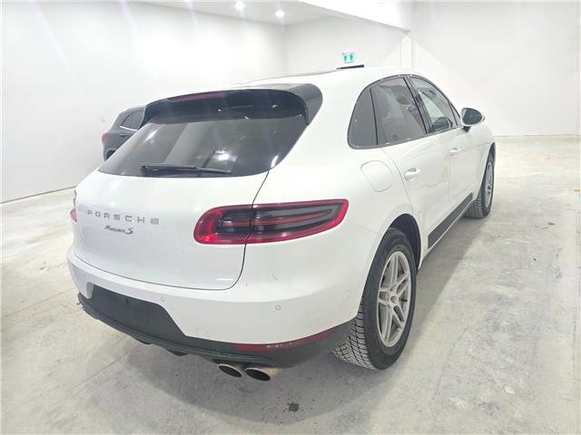 2017 Porsche Macan S (Stk: C26102) in Kingston - Image 5 of 10