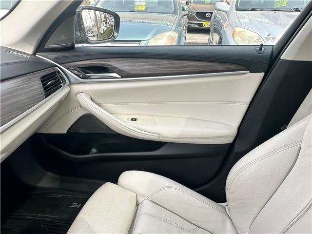 2017 BMW 530i xDrive (Stk: B457766) in Scarborough - Image 16 of 17