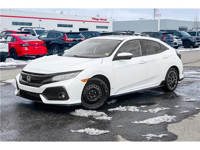 2017 Honda Civic Sport Touring (Stk: CR0622B) in Calgary - Image 2 of 5