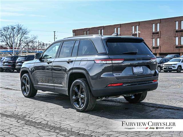 2025 Jeep Grand Cherokee Laredo (Stk: U21586) in Burlington - Image 4 of 32