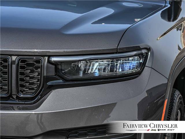 2025 Jeep Grand Cherokee Laredo (Stk: U21586) in Burlington - Image 8 of 32