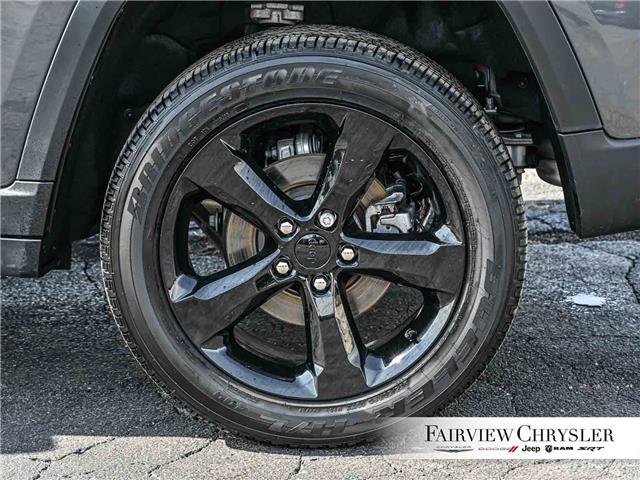 2025 Jeep Grand Cherokee Laredo (Stk: U21586) in Burlington - Image 9 of 32