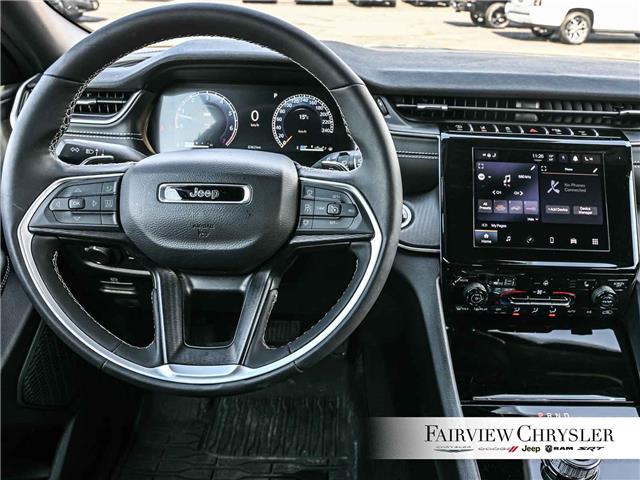 2025 Jeep Grand Cherokee Laredo (Stk: U21586) in Burlington - Image 25 of 32