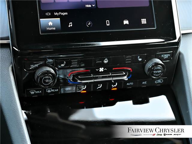 2025 Jeep Grand Cherokee Laredo (Stk: U21586) in Burlington - Image 26 of 32