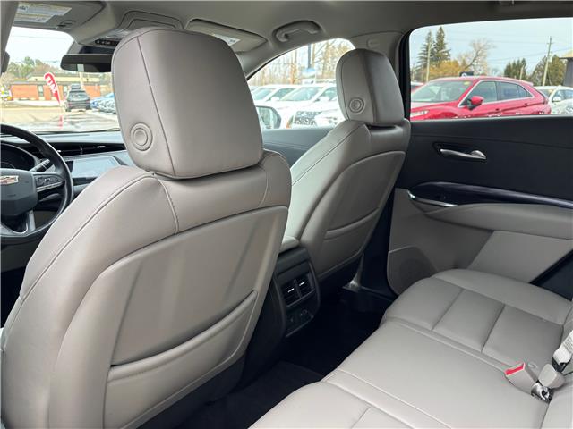 2023 Cadillac XT4 Luxury (Stk: 25000A) in Pembroke - Image 10 of 19