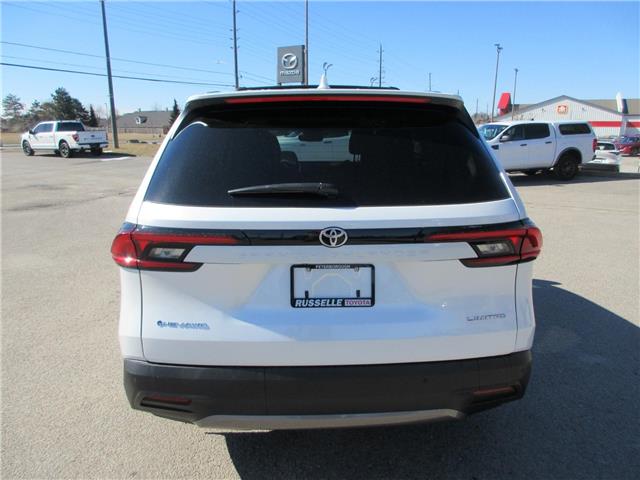 2025 Toyota Grand Highlander Hybrid Limited (Stk: 26049A) in Peterborough - Image 4 of 31