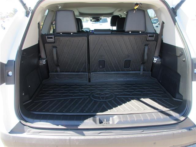 2025 Toyota Grand Highlander Hybrid Limited (Stk: 26049A) in Peterborough - Image 5 of 31