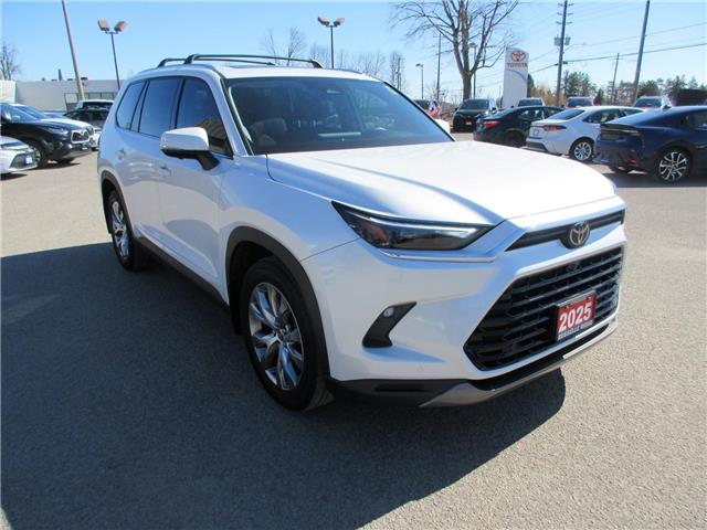 2025 Toyota Grand Highlander Hybrid Limited (Stk: 26049A) in Peterborough - Image 9 of 31