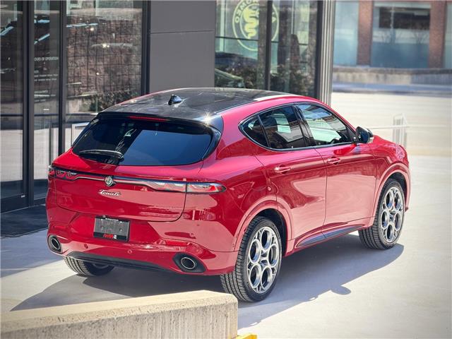 2025 Alfa Romeo Tonale PHEV Tributo (Stk: 467U) in Toronto - Image 10 of 27