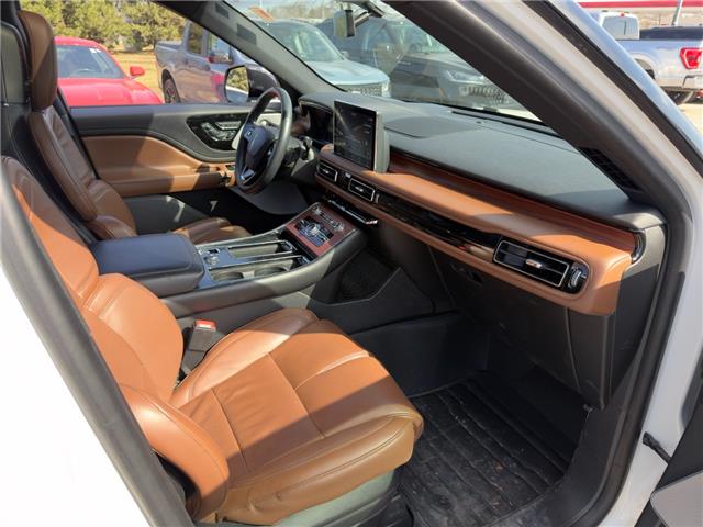2022 Lincoln Aviator Reserve (Stk: P7375) in Oakville - Image 29 of 43