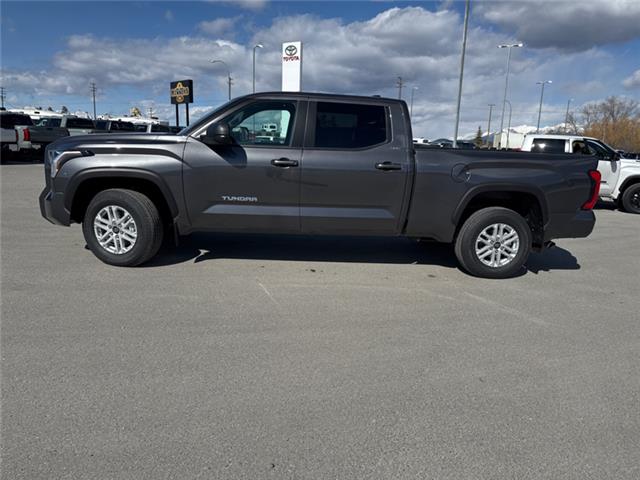 2026 Toyota Tundra SR5 (Stk: X054978) in Cranbrook - Image 2 of 19