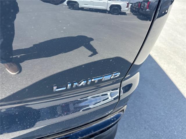 2026 Toyota Crown Signia Limited (Stk: 3041969) in Cranbrook - Image 20 of 21