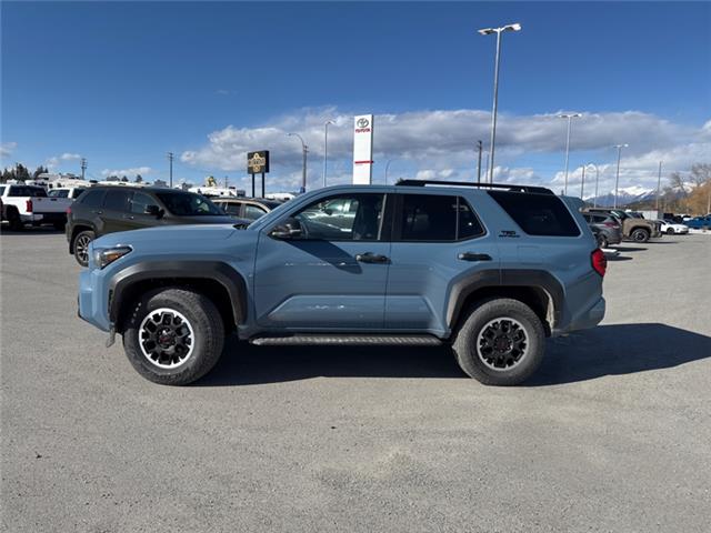 2026 Toyota 4Runner Base (Stk: 5106801) in Cranbrook - Image 2 of 19