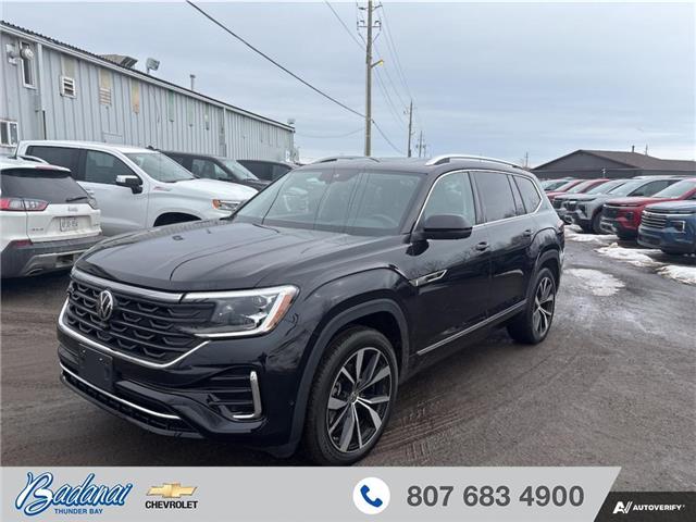 2025 Volkswagen Atlas 2.0 TSI Execline (Stk: T301A) in Thunder Bay - Image 1 of 22