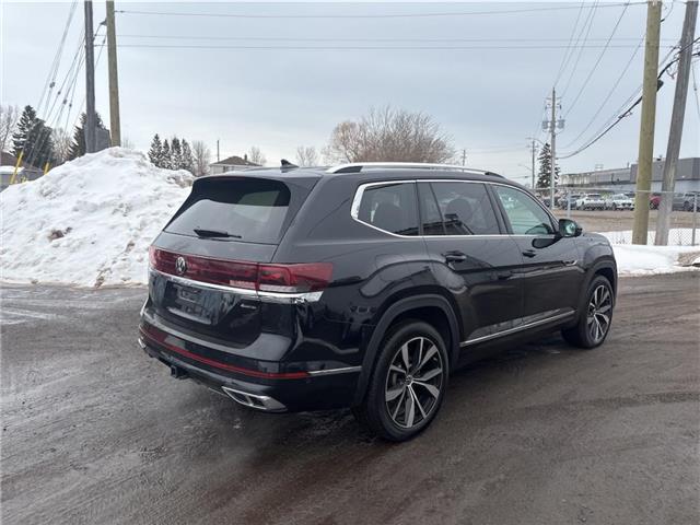 2025 Volkswagen Atlas 2.0 TSI Execline (Stk: T301A) in Thunder Bay - Image 5 of 22