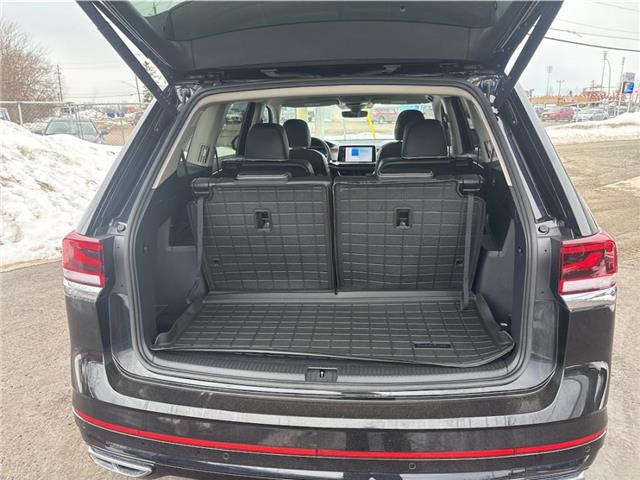 2025 Volkswagen Atlas 2.0 TSI Execline (Stk: T301A) in Thunder Bay - Image 14 of 22