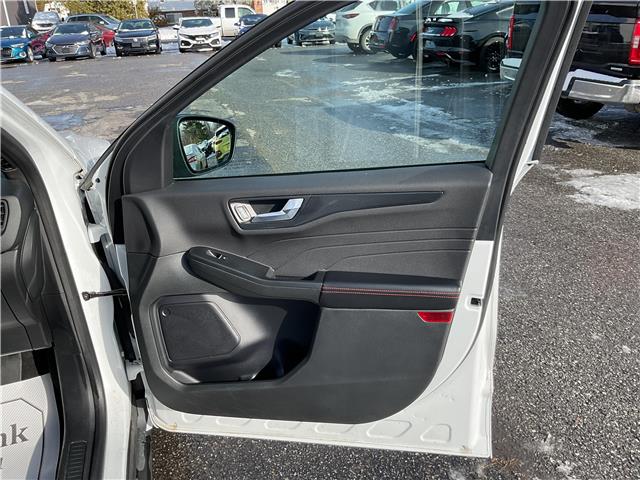 2023 Ford Escape ST-Line (Stk: 251491) in Ottawa - Image 17 of 21