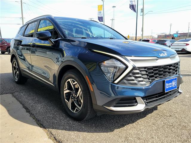 2023 Kia Sportage APPLE CAR PLAY | 1 OWNER | HEATED SEATS | REAR CAM (Stk: Z3752) in St. Catharines - Image 2 of 24