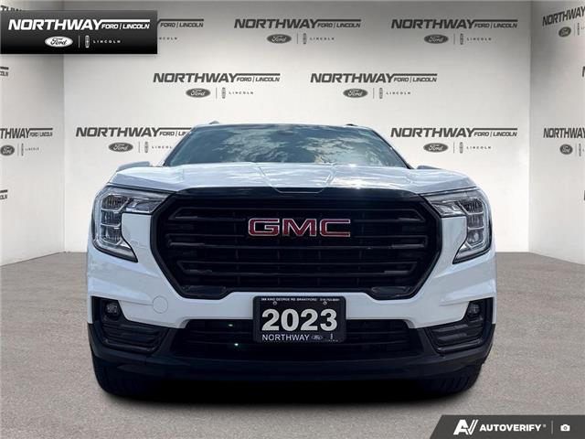 2022 GMC Terrain SLT (Stk: P11749) in Brantford - Image 2 of 23
