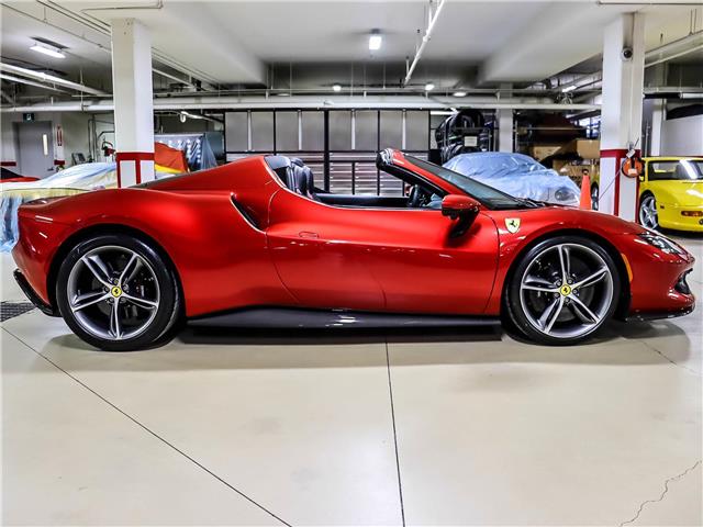 2025 Ferrari 296 GTS Base (Stk: C247) in Vaughan - Image 4 of 31