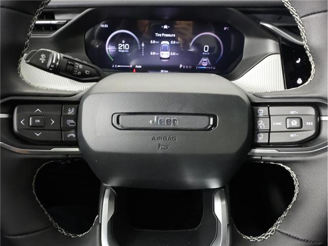 2026 Jeep Cherokee  (Stk: 26J071) in Calgary - Image 17 of 19