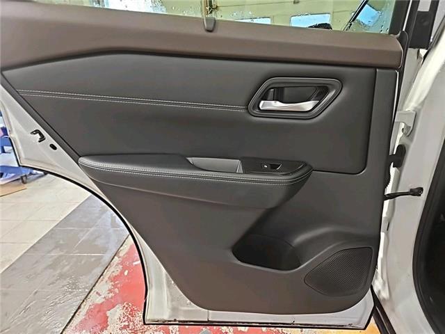 2023 Nissan Rogue SV Midnight Edition (Stk: 216738) in Lower Sackville - Image 5 of 9