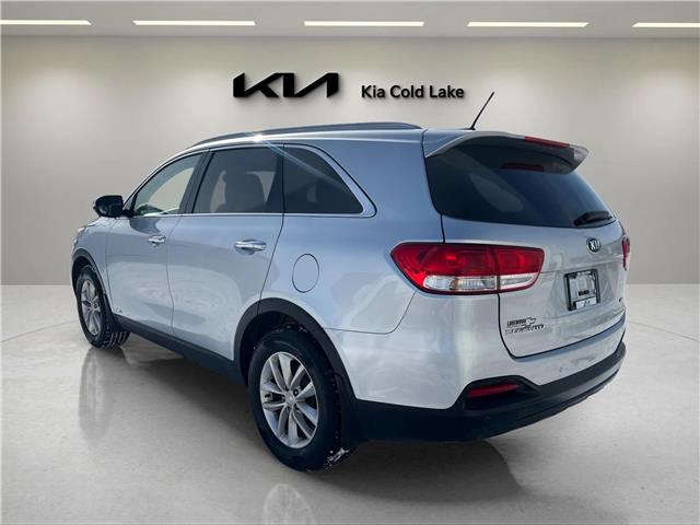 2017 Kia Sorento 2.4L LX (Stk: SR26009A) in Cold Lake - Image 5 of 18