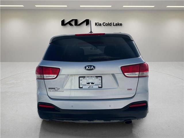 2017 Kia Sorento 2.4L LX (Stk: SR26009A) in Cold Lake - Image 6 of 18