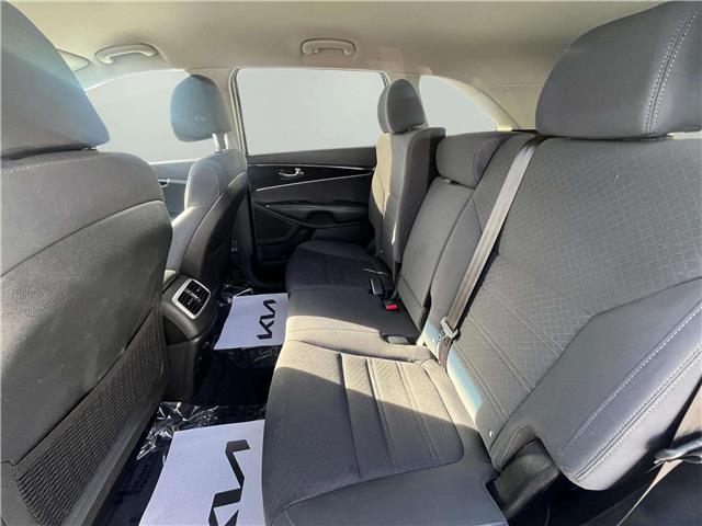 2017 Kia Sorento 2.4L LX (Stk: SR26009A) in Cold Lake - Image 13 of 18