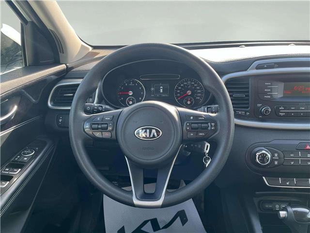 2017 Kia Sorento 2.4L LX (Stk: SR26009A) in Cold Lake - Image 16 of 18