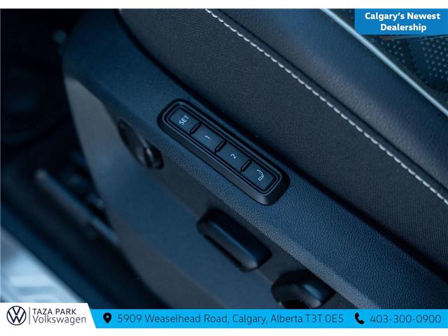 2026 Volkswagen Atlas 2.0 TSI Execline (Stk: TT-250) in Calgary - Image 13 of 24