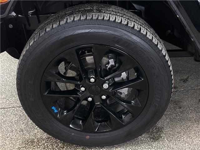 2022 Jeep Wrangler 4xe (PHEV) Sahara (Stk: 43727J) in Belleville - Image 27 of 33