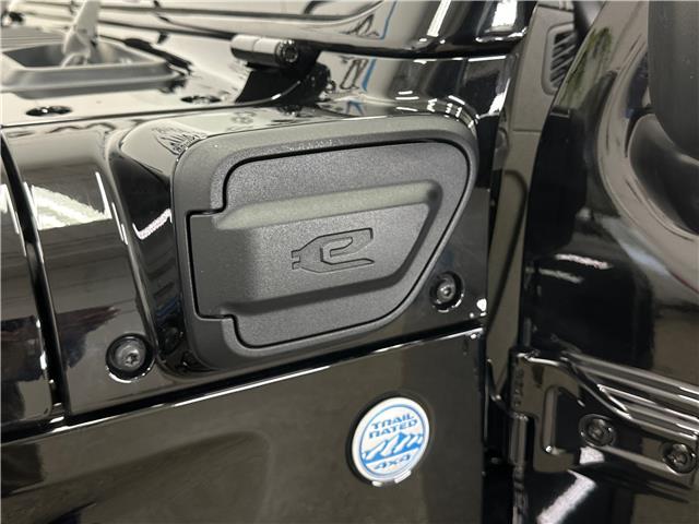 2022 Jeep Wrangler 4xe (PHEV) Sahara (Stk: 43727J) in Belleville - Image 28 of 33