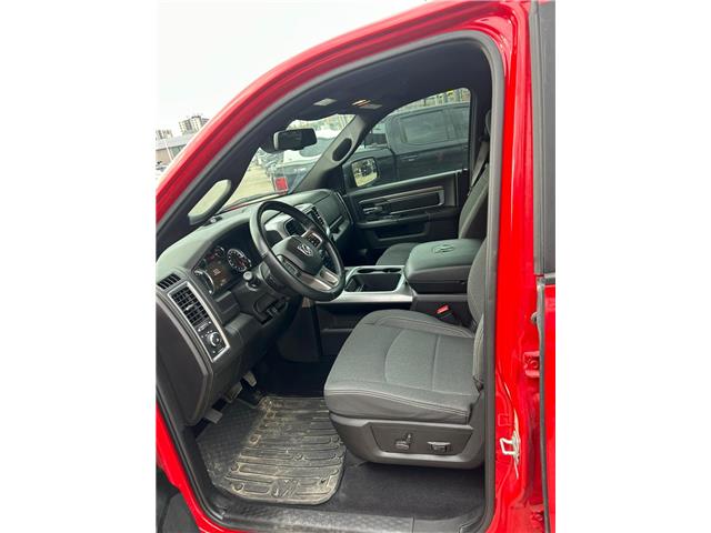 2023 RAM 1500 Classic SLT (Stk: 174904) in London - Image 11 of 15