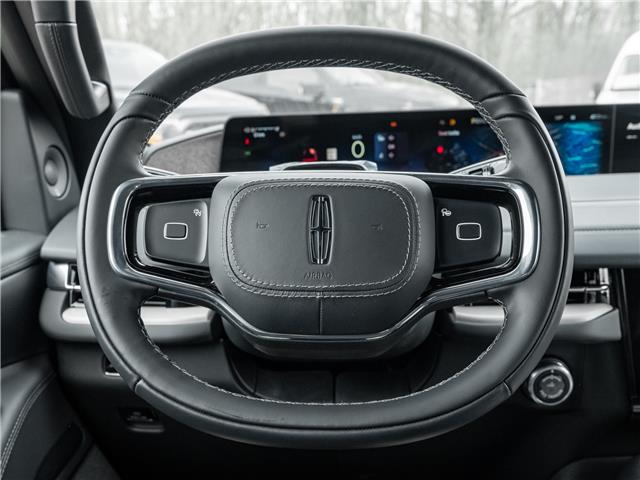 2026 Lincoln Navigator L Reserve (Stk: 26V4310) in Mississauga - Image 14 of 37