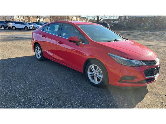2017 Chevrolet Cruze LT Auto (Stk: 36026) in London - Image 3 of 11