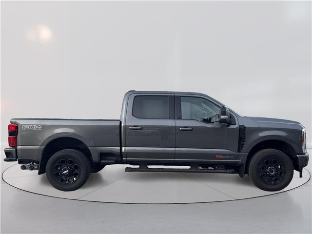 2026 Ford F-350 Lariat (Stk: 6T012) in Williams Lake - Image 5 of 13