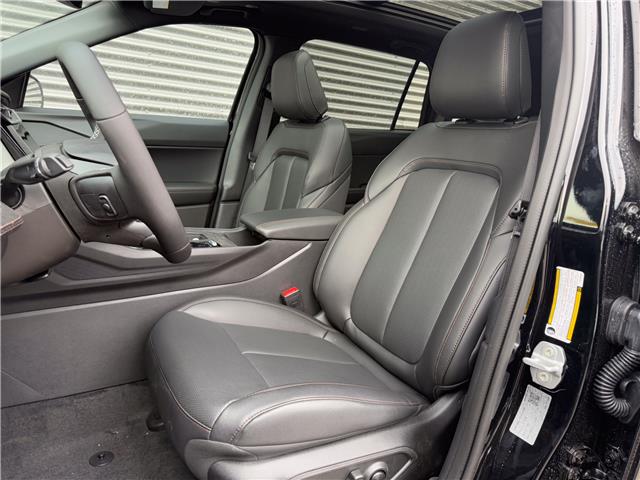 2026 Jeep Cherokee Laredo/Limited (Stk: 26230) in London - Image 9 of 27