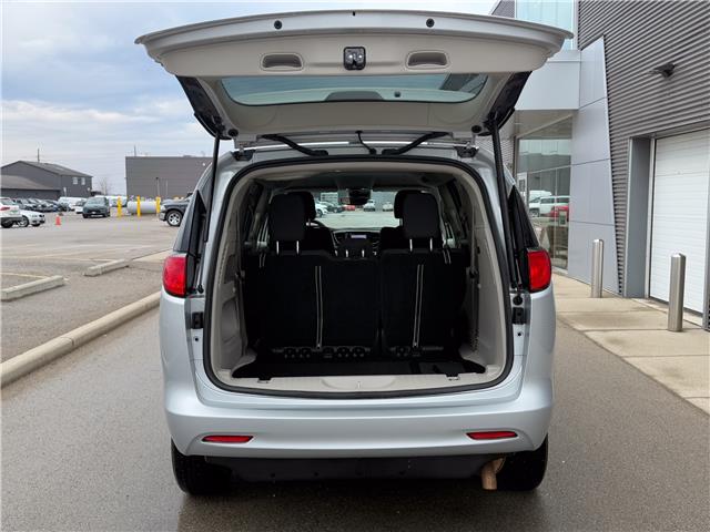 2024 Chrysler Grand Caravan SXT (Stk: UM047) in London - Image 6 of 25