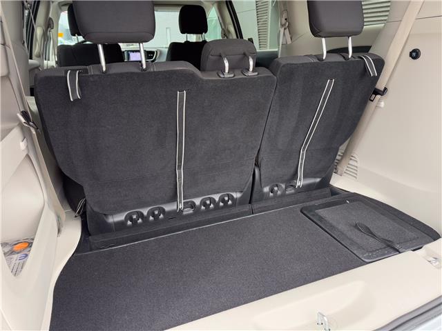 2024 Chrysler Grand Caravan SXT (Stk: UM047) in London - Image 7 of 25