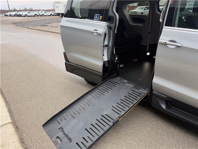 2024 Chrysler Grand Caravan SXT (Stk: UM047) in London - Image 23 of 25