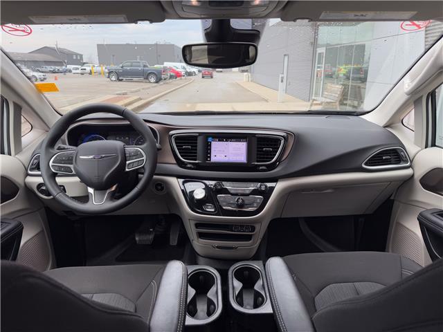 2024 Chrysler Grand Caravan SXT (Stk: UM047) in London - Image 14 of 25